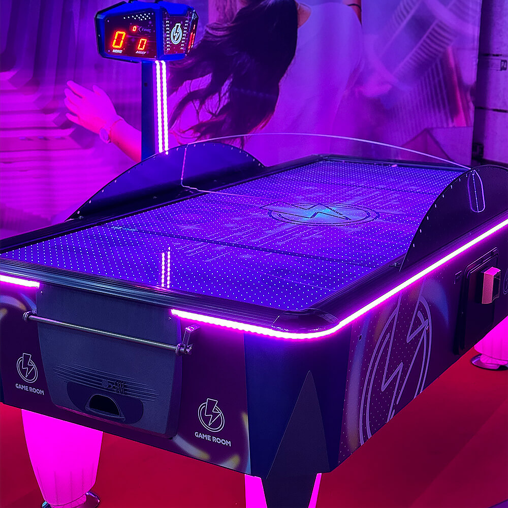 Air hockey table